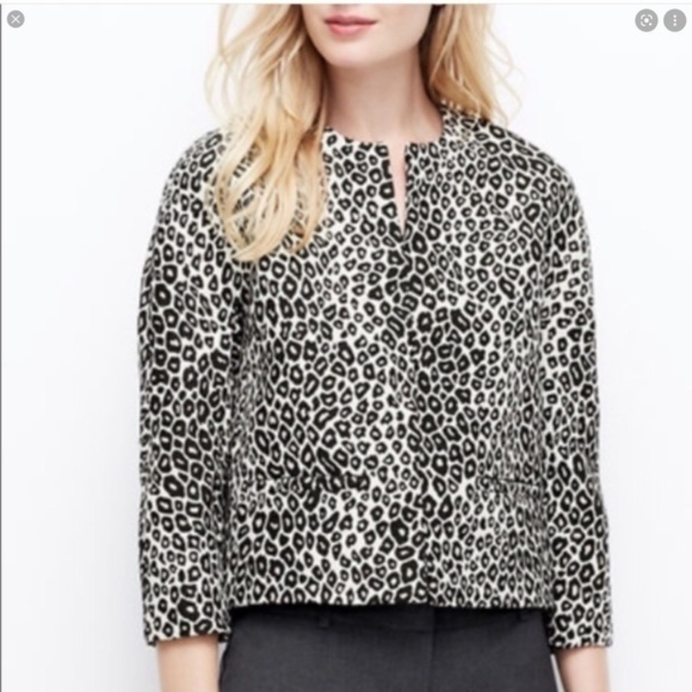 Ann Taylor Anytime Anywhere Brown Cream Leopard Open Cropped Stylish Blazer SP